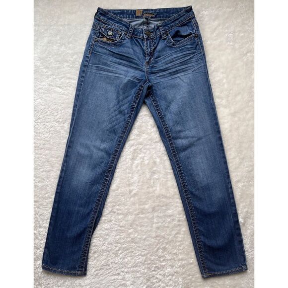 Kut from the Kloth Catherine Boyfriend Jeans with Pocket Flaps, Size 6 - Picture 10 of 16